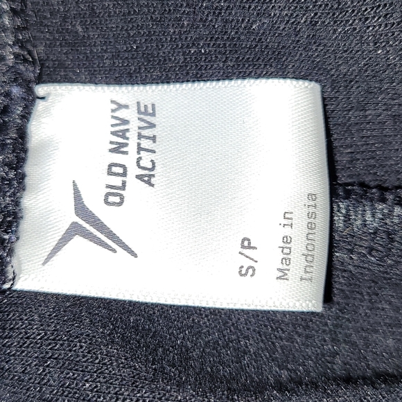 Old Navy Active black tapered joggers Small - Picture 2 of 7